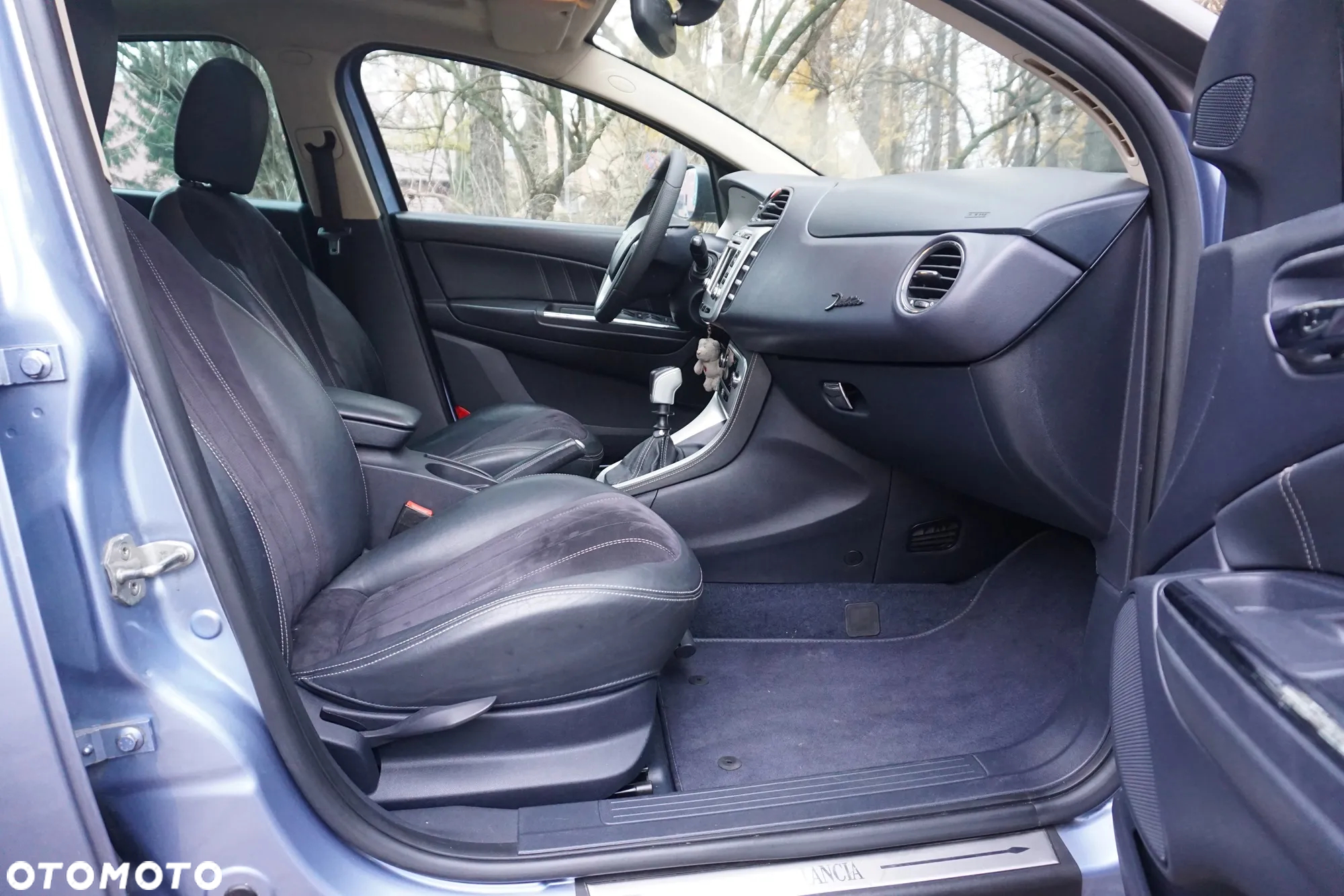 Lancia Delta 2.0 MJ Platino - 29