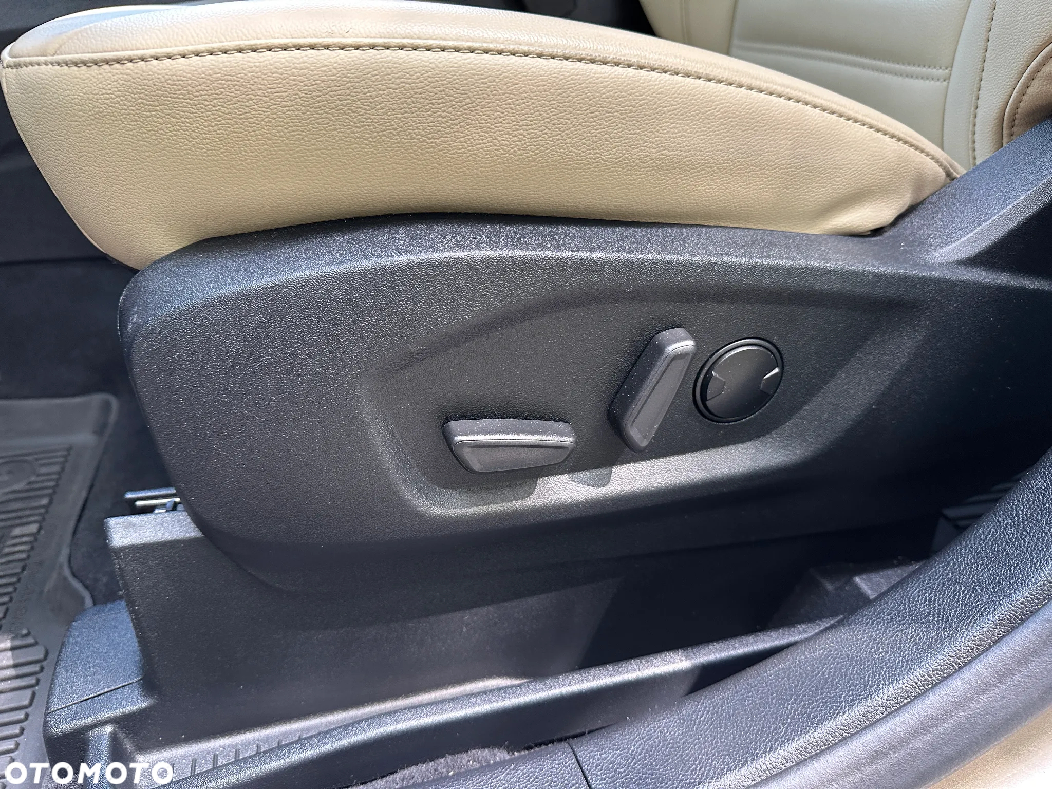 Ford Edge - 11