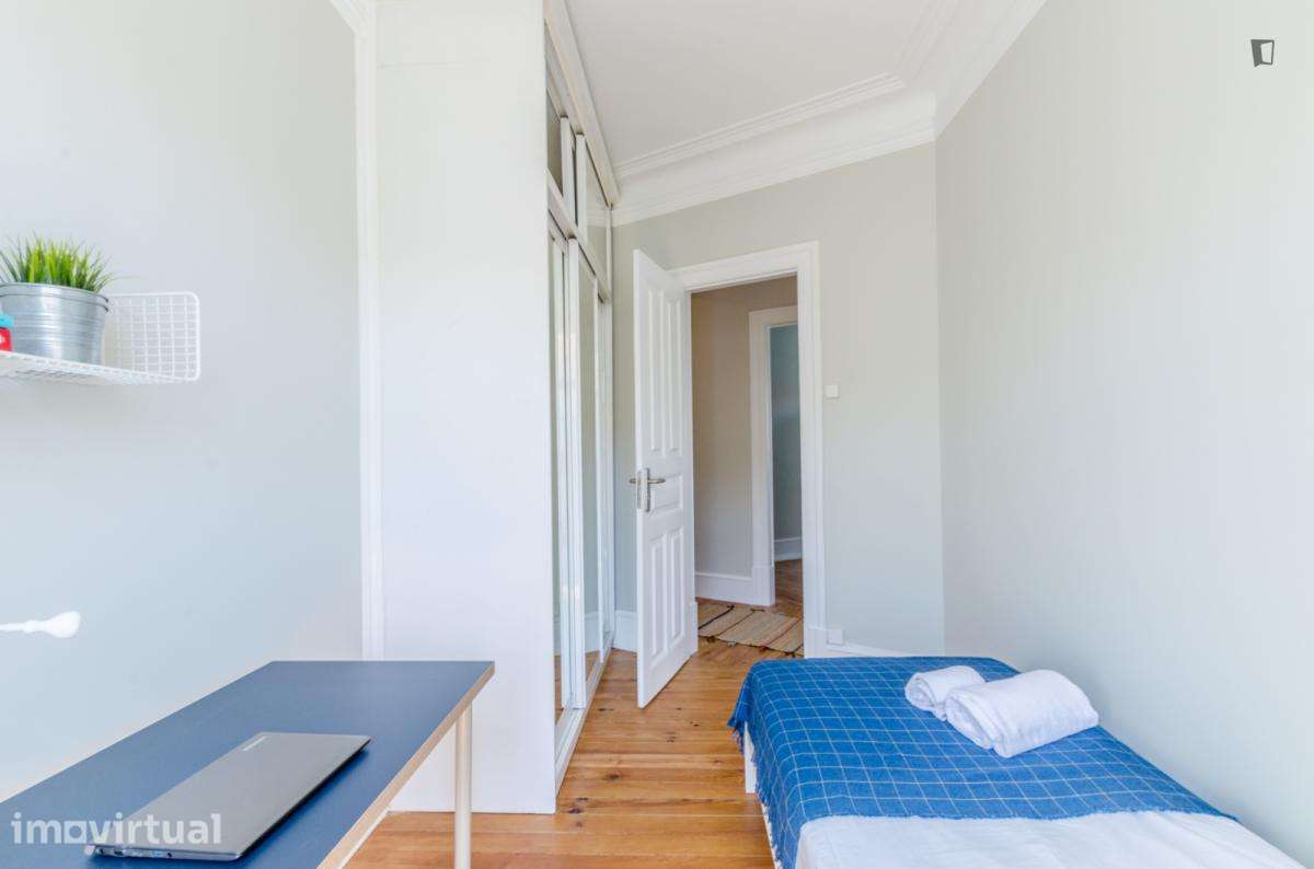 Quarto - localizado em Arroios Lisbon - Grande imagem: 3/18
