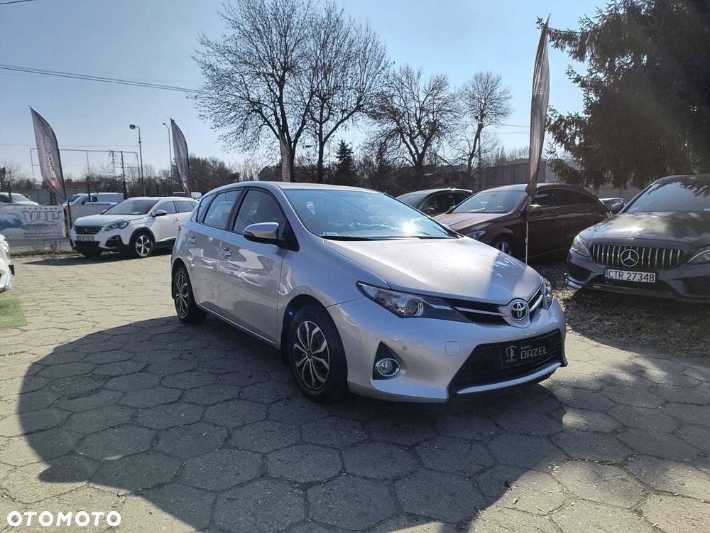 Toyota Auris - 3