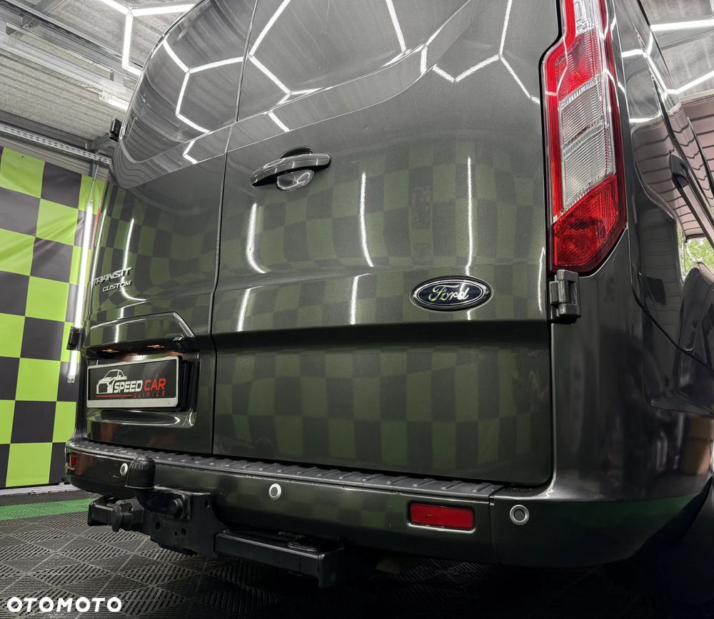 Ford Transit Custom 310 L2H1 Limited - 31