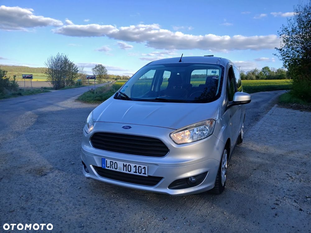 Ford Tourneo Courier 1.0 EcoBoost Titanium - 8
