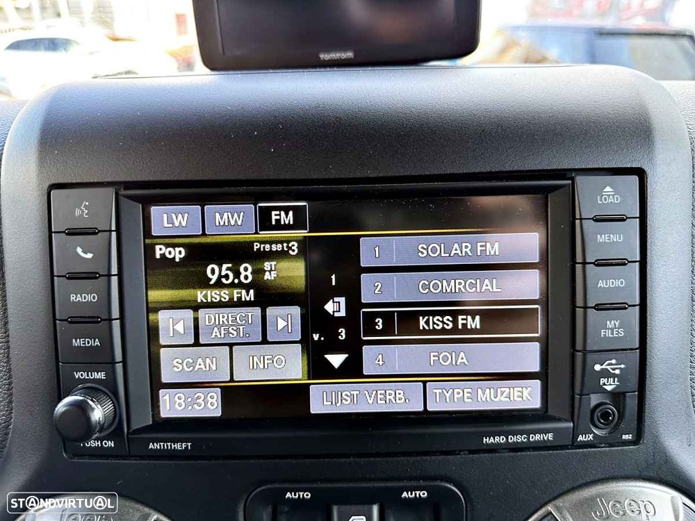 Jeep Wrangler Unlimited - 16