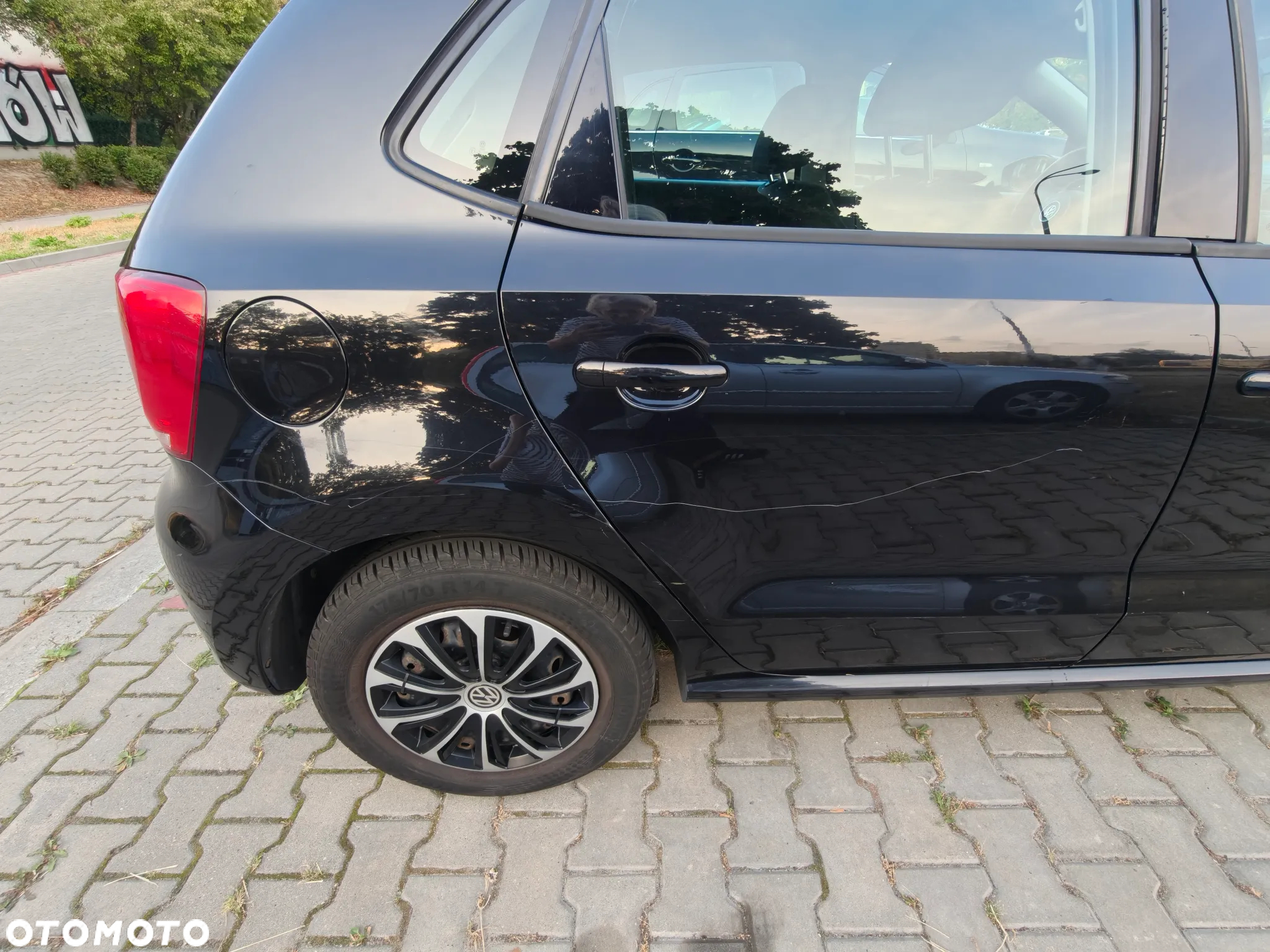 Volkswagen Polo 1.4 16V Trendline - 8