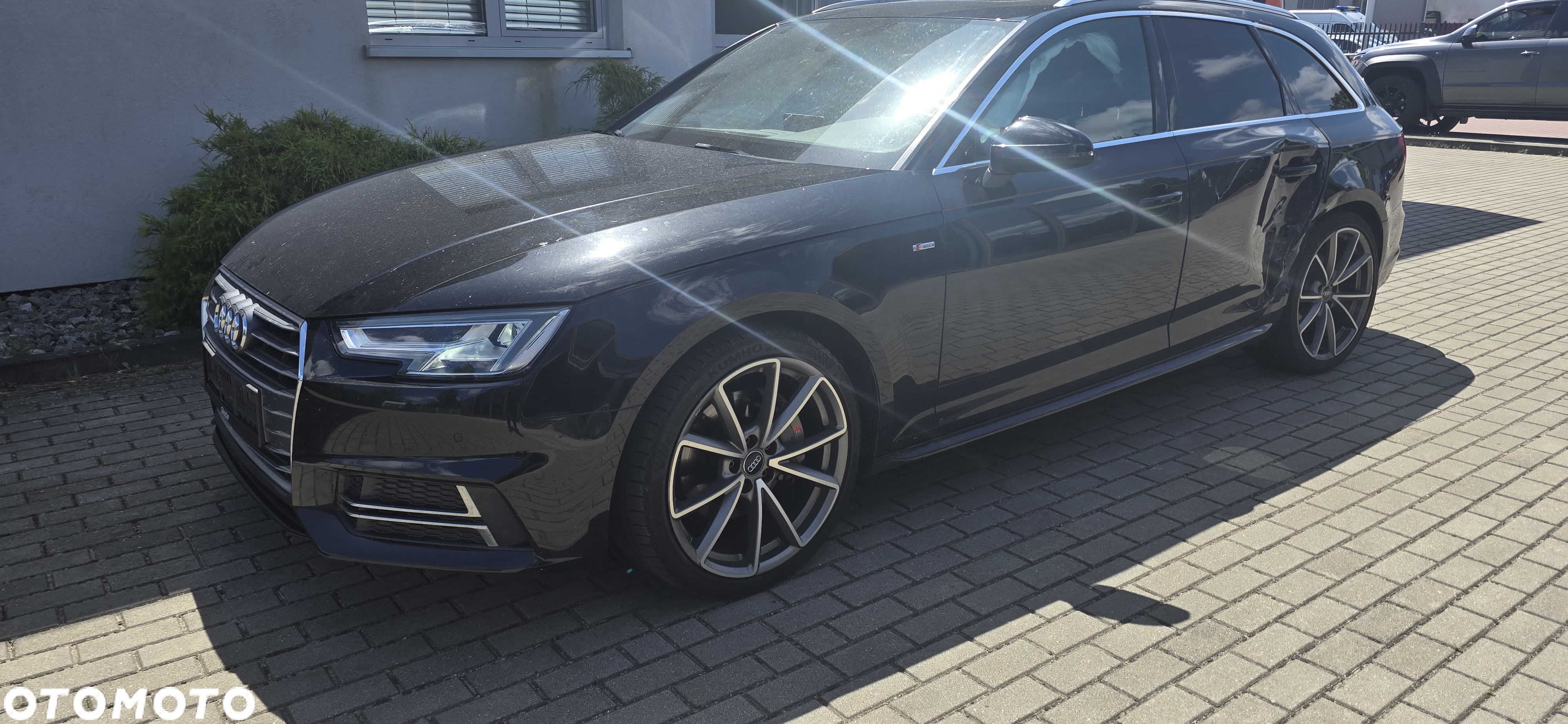 Audi A4 Avant - 4
