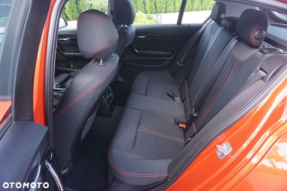 BMW Seria 1 120d Sport Line - 31