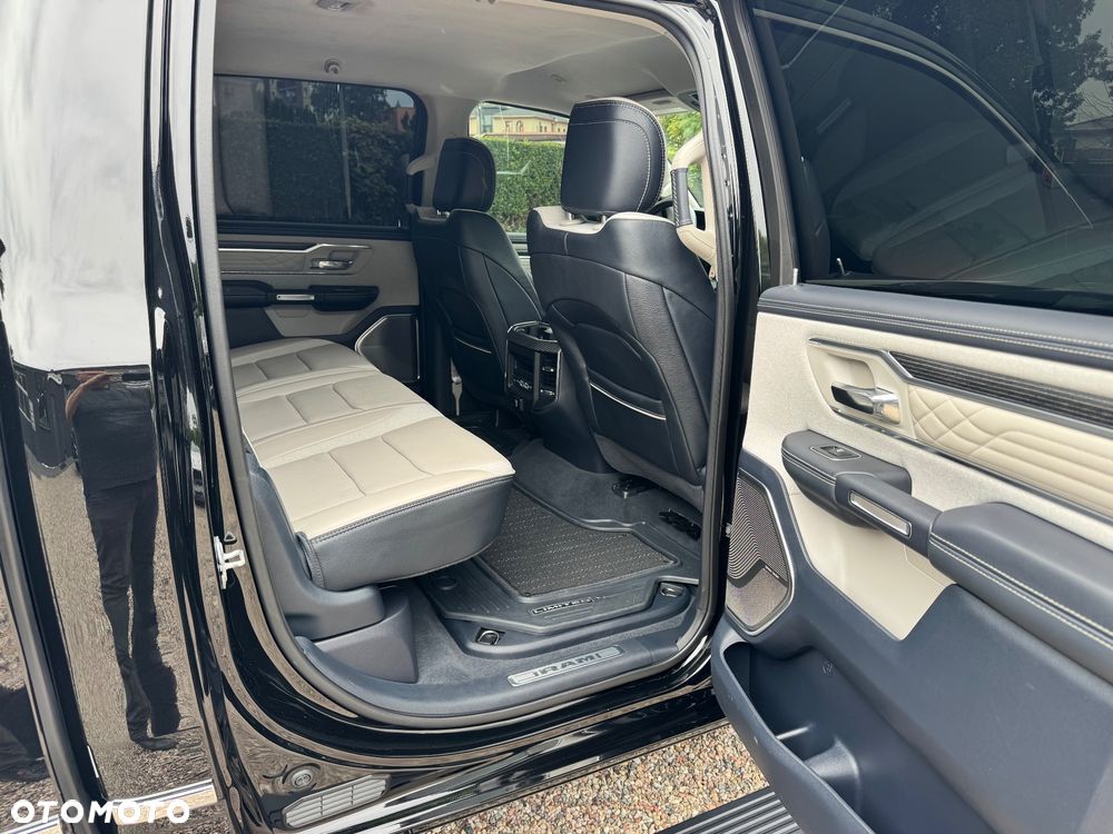 RAM 1500 5.7 Crew Cab Limited - 22
