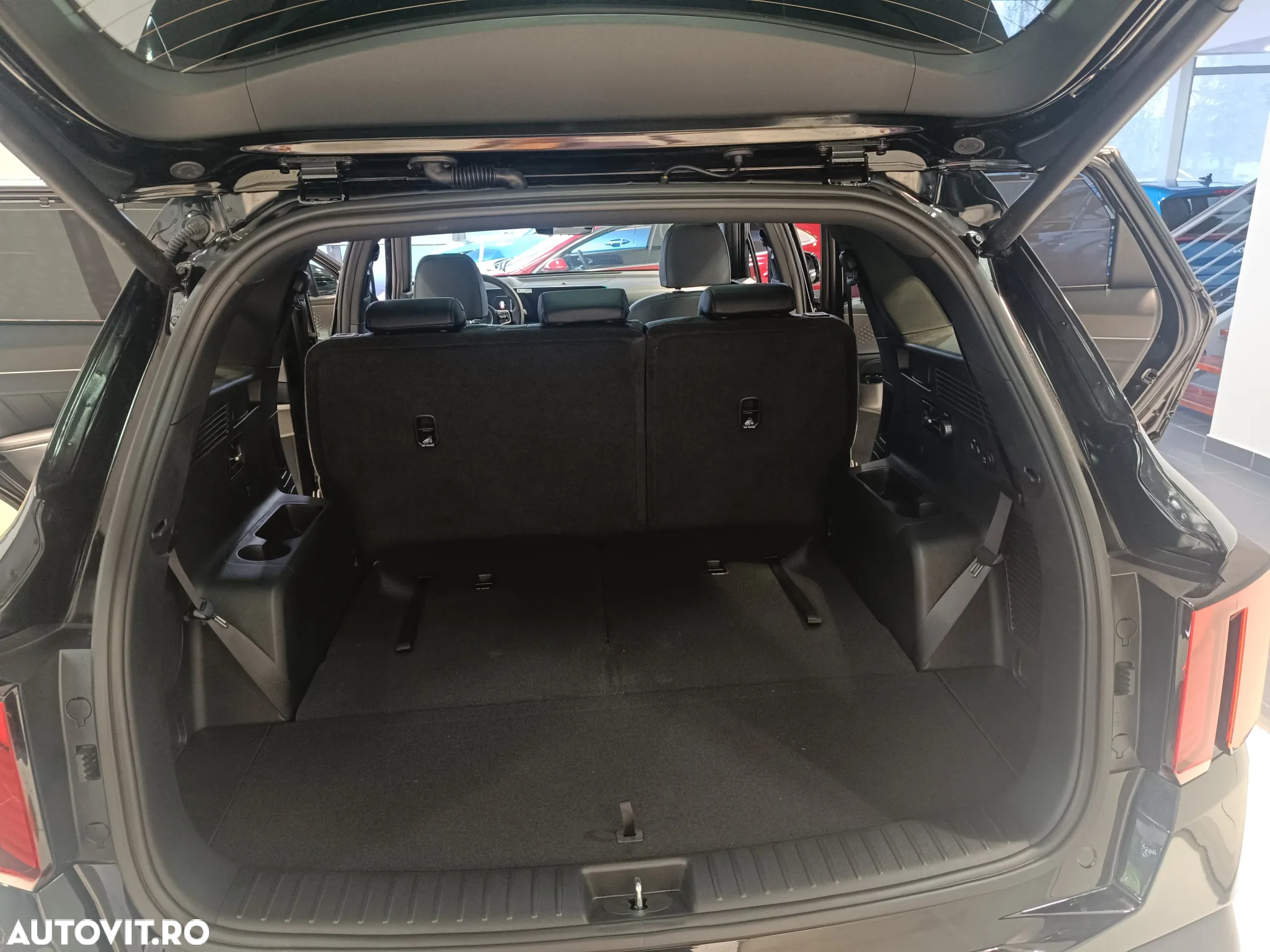 Kia Sorento - 34