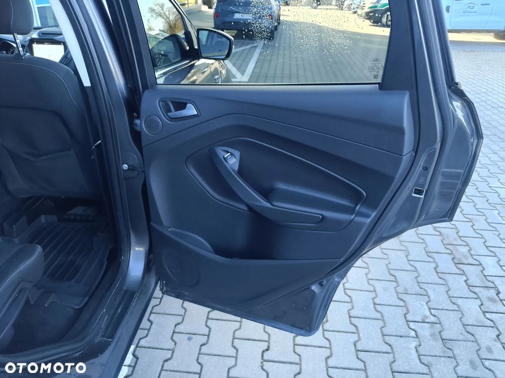 Ford Kuga 1.5 EcoBoost FWD Titanium ASS MMT6 - 12