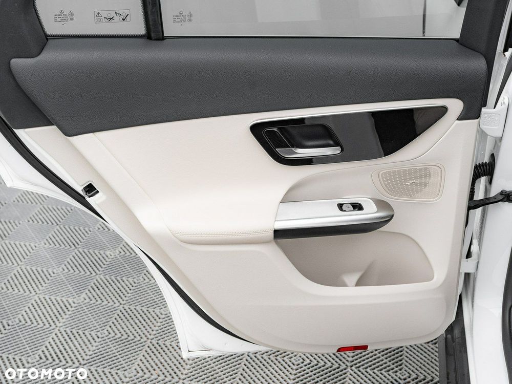 Mercedes-Benz GLC - 20