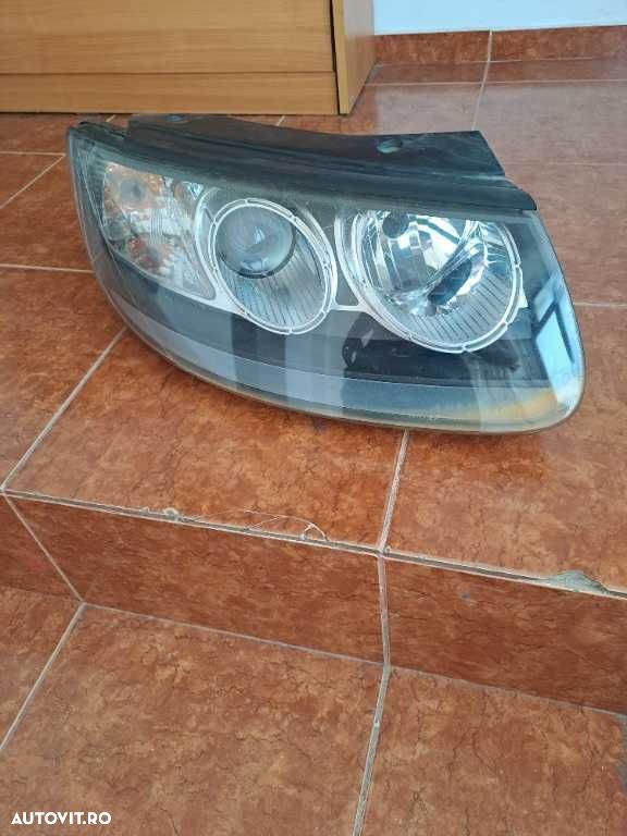 Far dreapta Hyundai Santa Fe 2 an 2006-2009 original Europa - 1