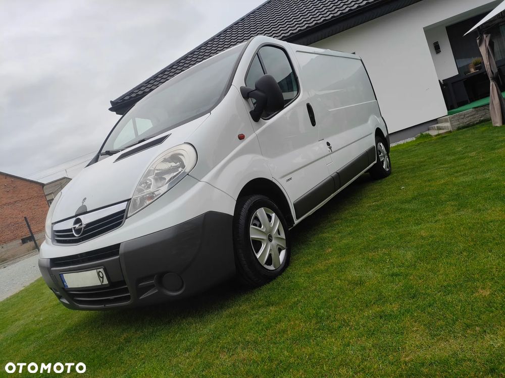 Opel VIVARO/ TRAFIC - 10