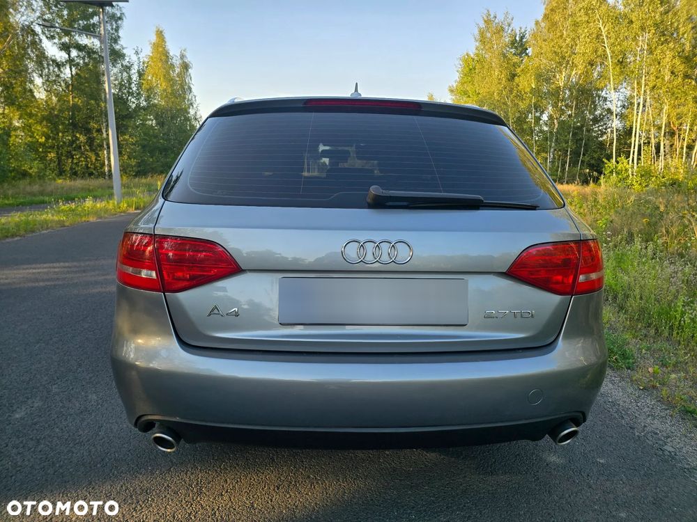 Audi A4 Avant - 17