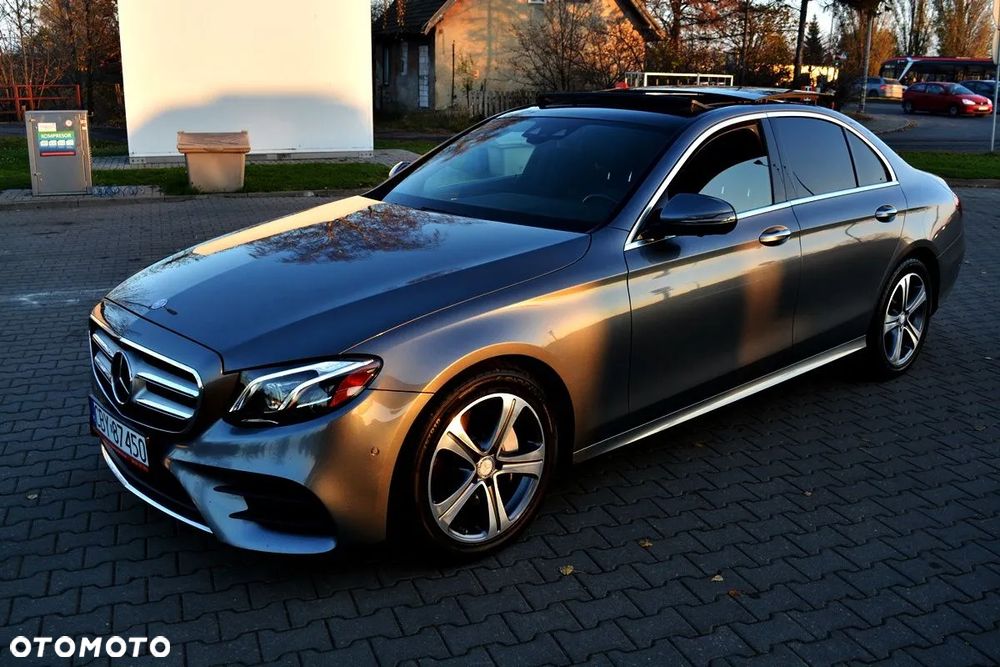 Mercedes-Benz Klasa E 250 9G-TRONIC AMG Line - 2