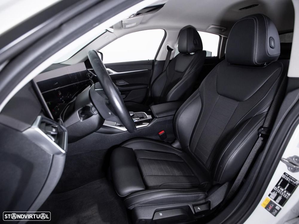 BMW i4 eDrive40 — fotografia 8