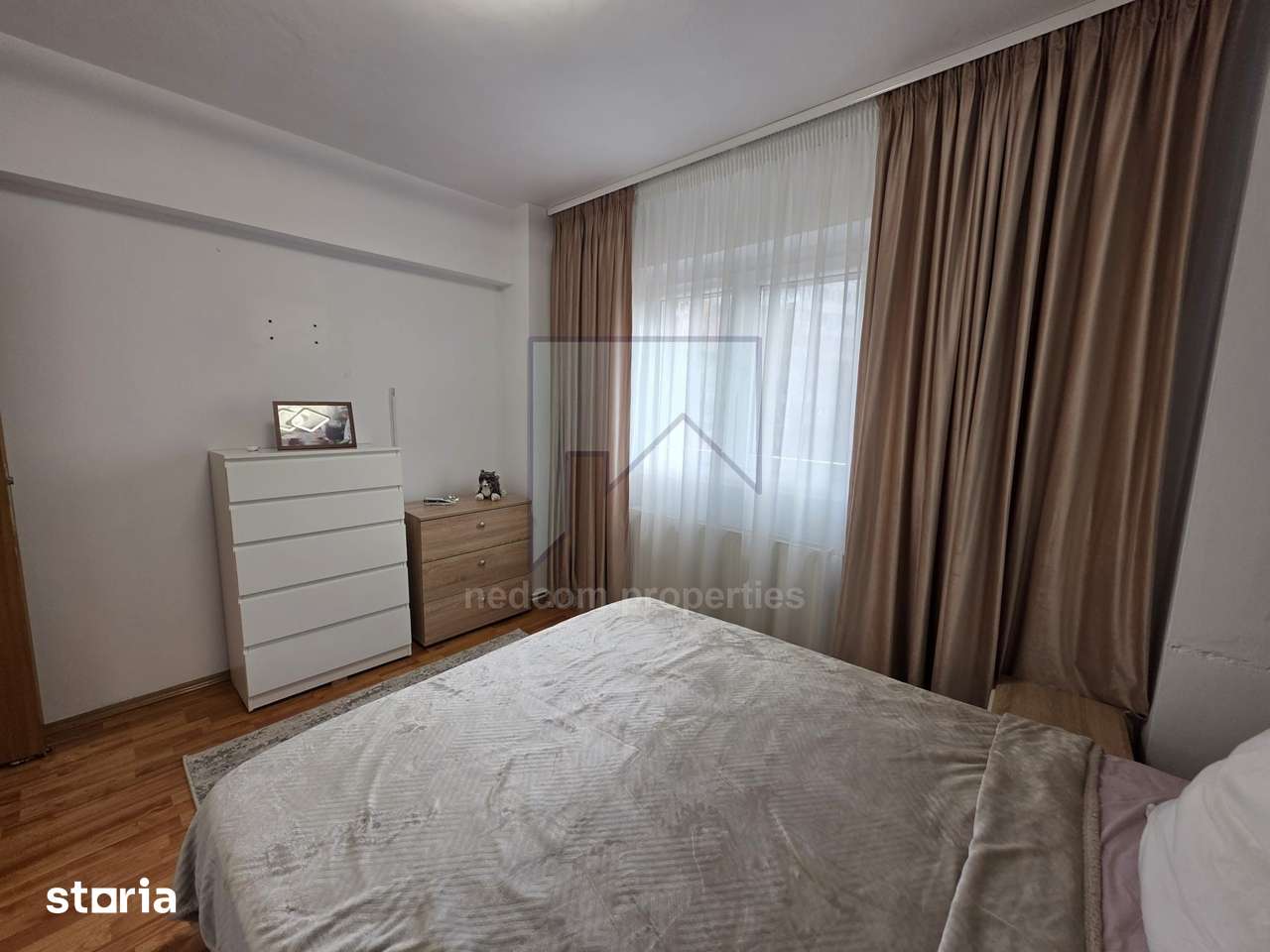 Vanzare apartament 2 camere Rahova - Barca — fotografia 3