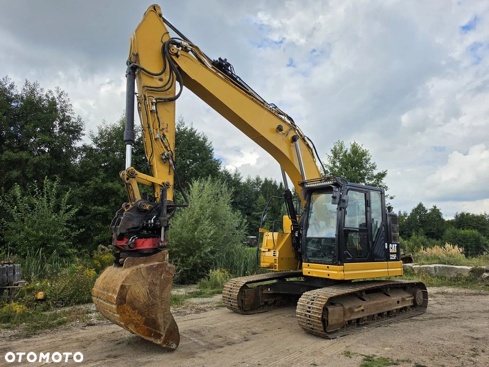 Caterpillar 325 FLCR, 325FLCR - 9