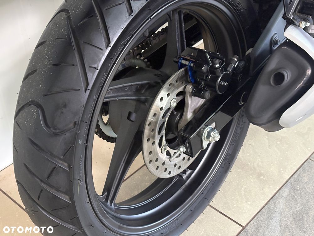 Honda CBR - 17