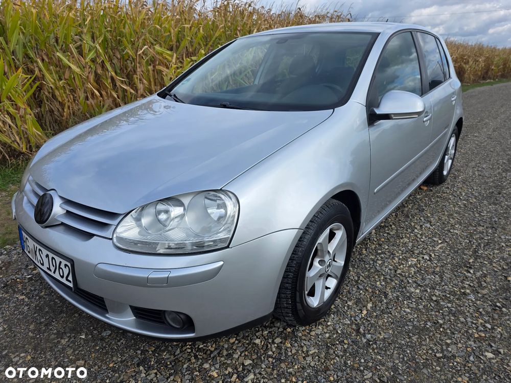 Volkswagen Golf - 23