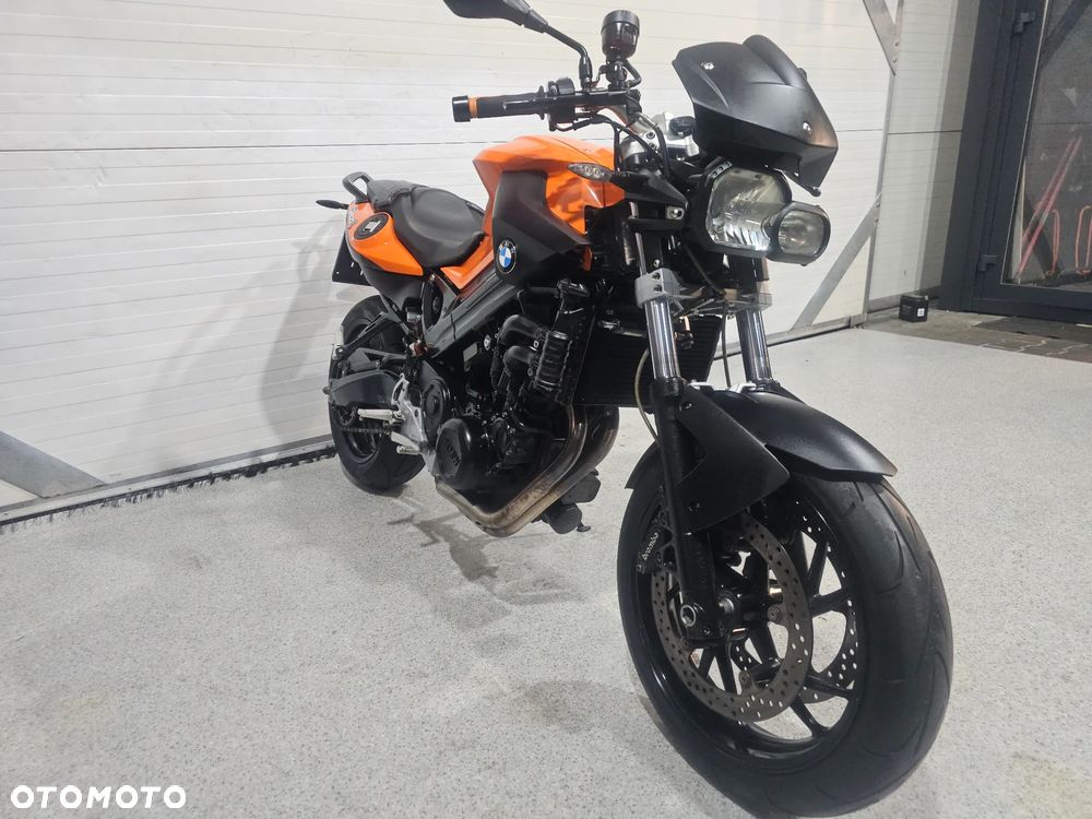 BMW F - 15
