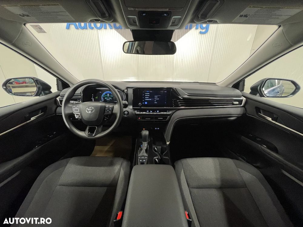 Toyota Camry 2.5 Business - 7