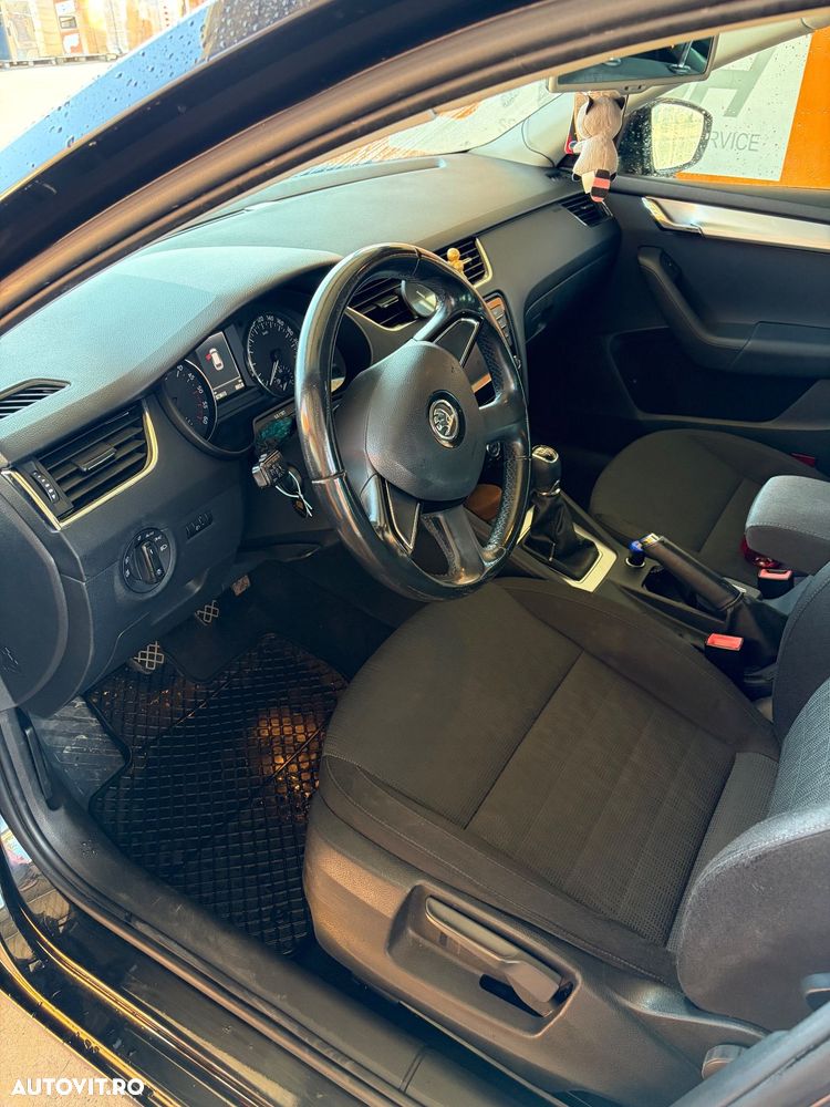 Skoda Octavia - 8