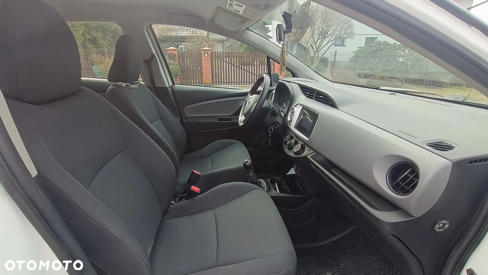 Toyota Yaris 1.0 VVT-i Life - 14