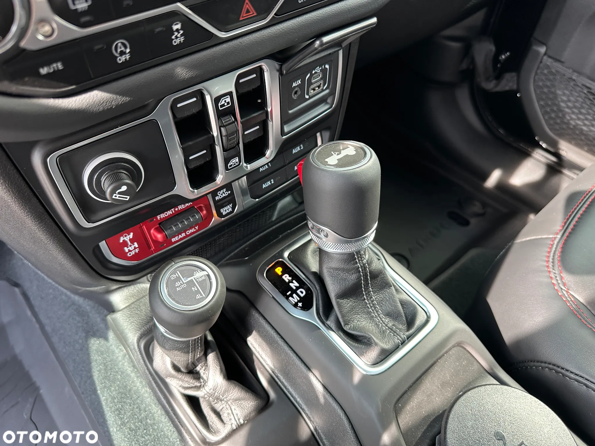 Jeep Wrangler Unlimited GME 2.0 Turbo Rubicon - 15