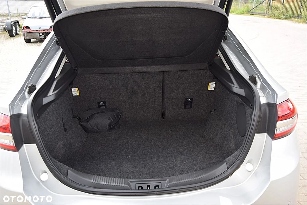 Ford Mondeo 2.0 EcoBlue Titanium - 25