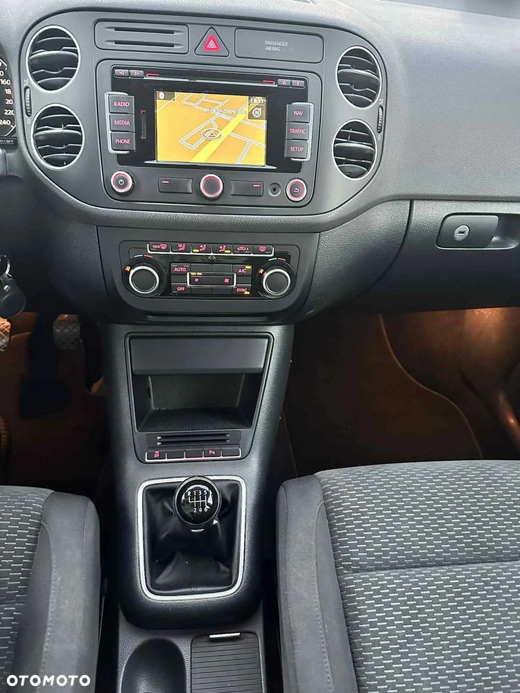 Volkswagen Golf Plus - 10