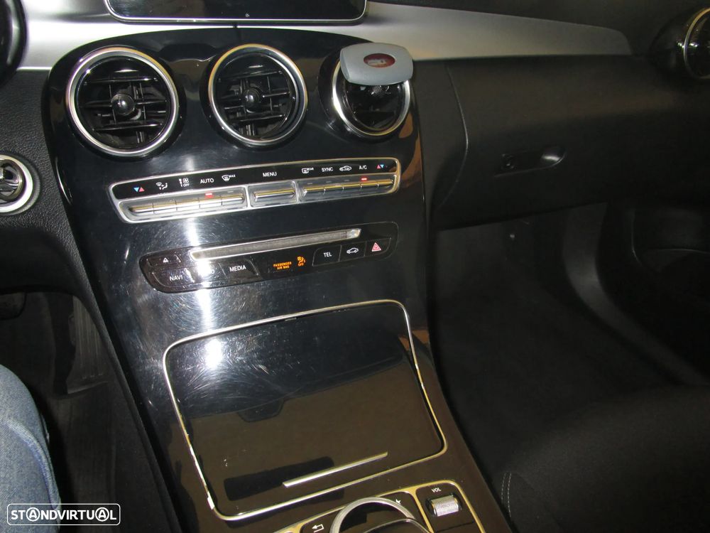 Mercedes-Benz C 200 BlueTEC Avantgarde Aut. - 24