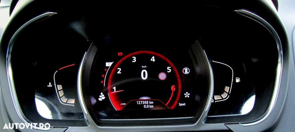 Renault Grand Scenic - 20