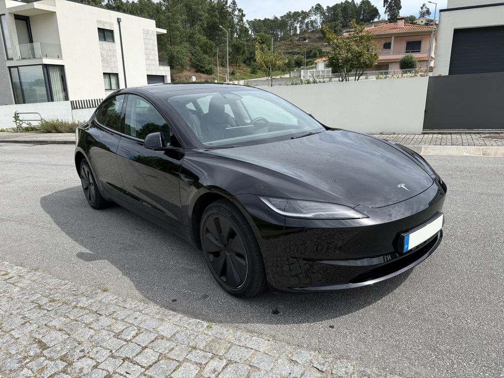 Tesla Model 3 RWD RWD