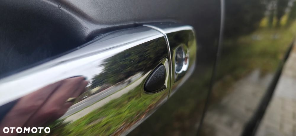 Renault Koleos 2.0 dCi Initiale Paris 4x4 X-Tronic - 23