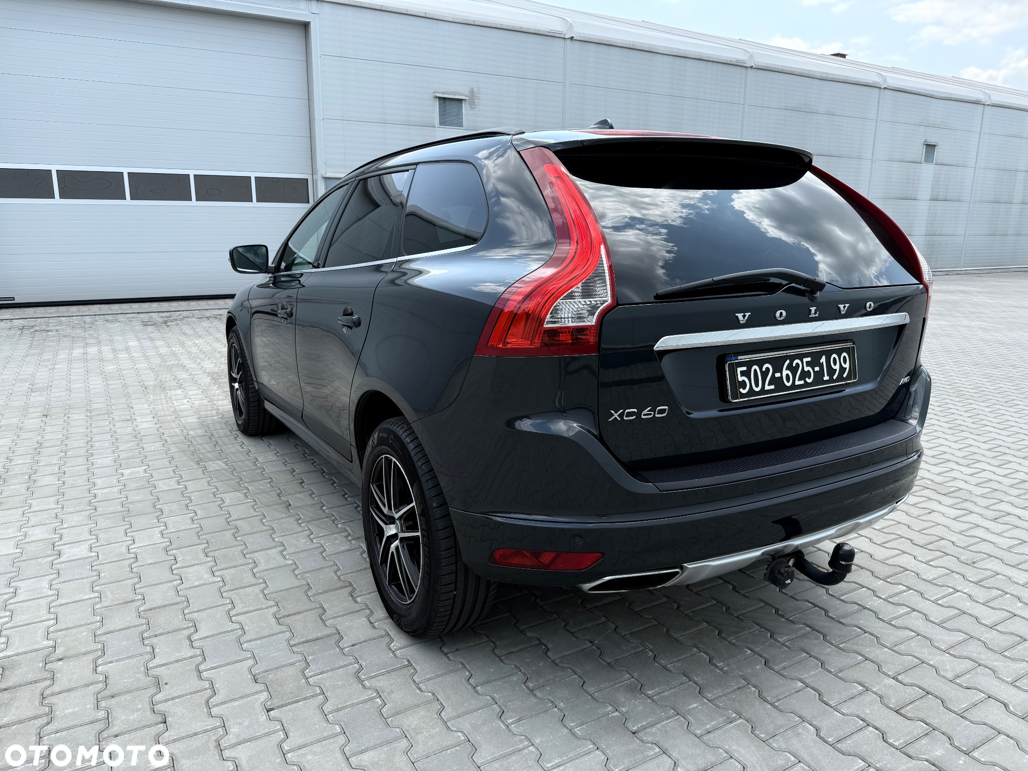 Volvo XC 60 2.4D AWD Momentum - 12