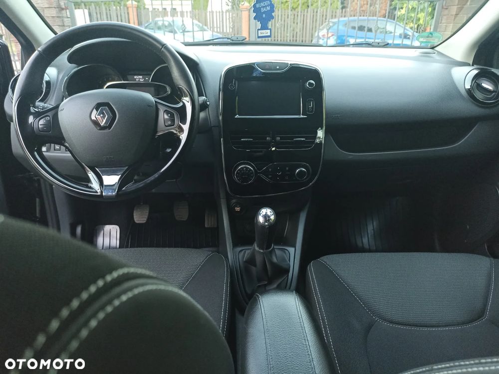 Renault Clio - 20