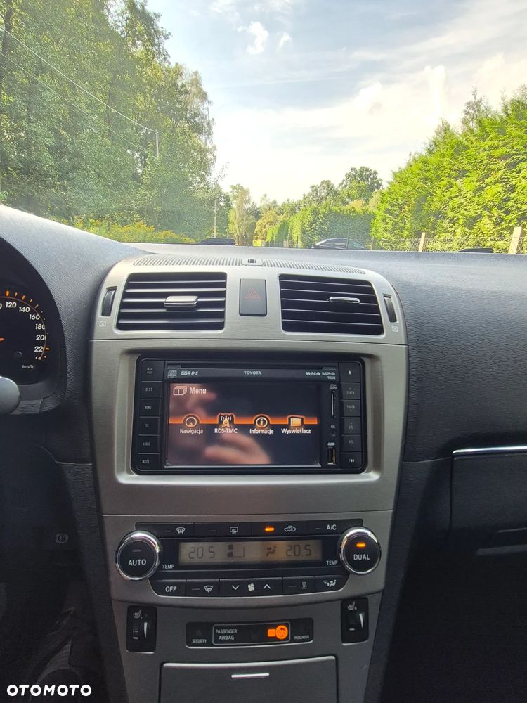 Toyota Avensis 2.0 D-4D Edition - 16