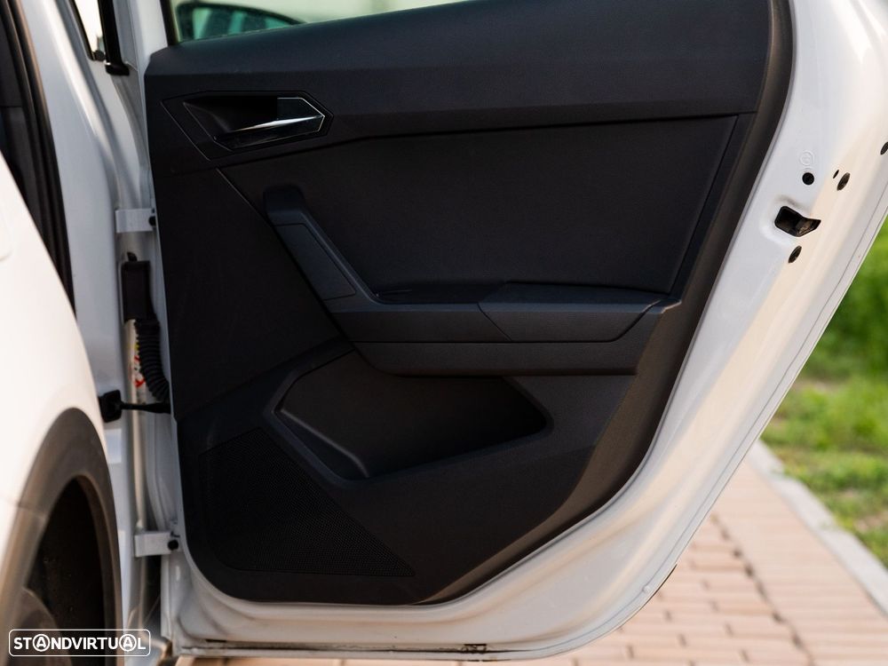 SEAT Arona 1.0 TSI FR - 47