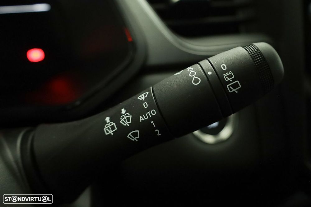 Renault Captur 1.0 TCe Techno Bi-Fuel - 17