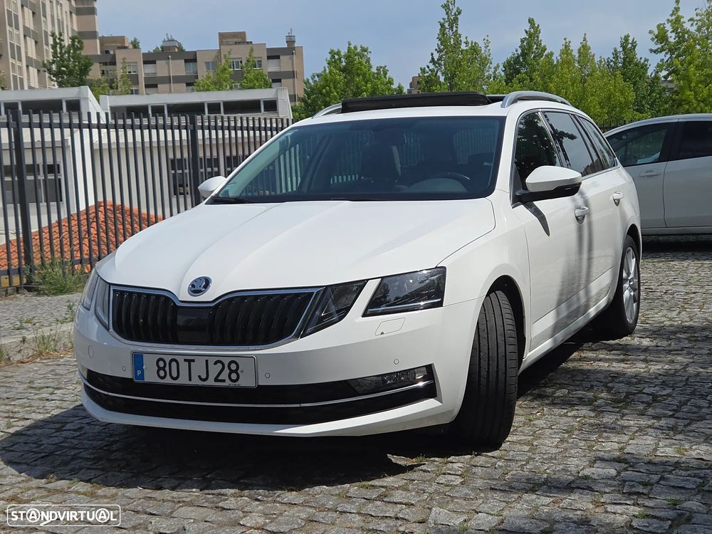 Skoda Octavia Break 2.0 TDI Elegance DSG - 1