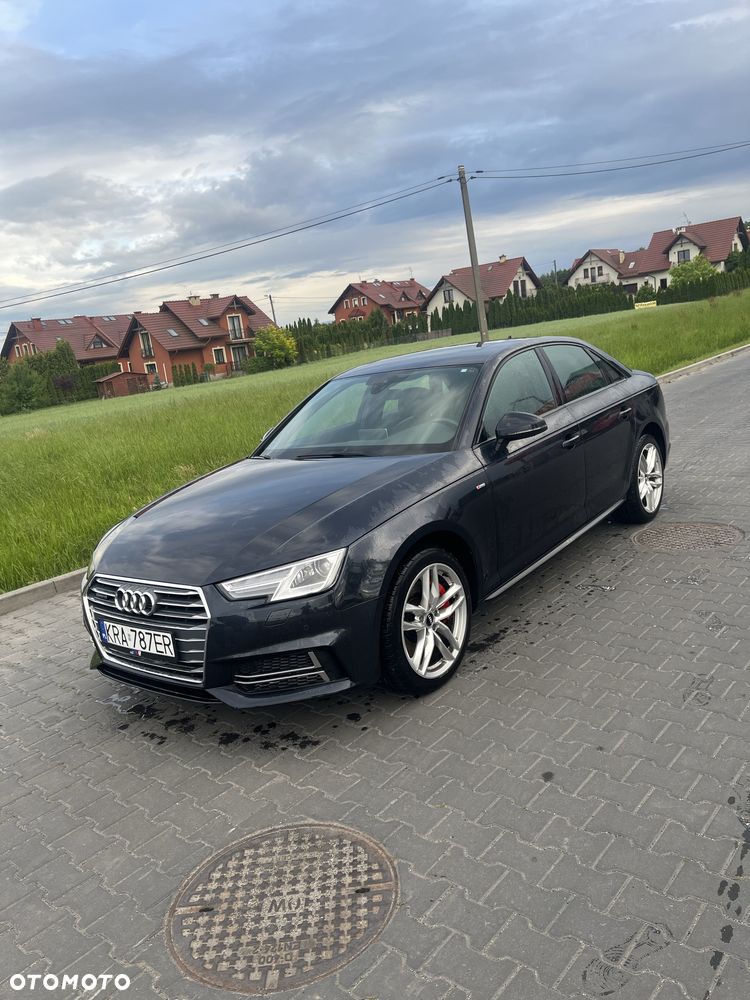 Audi A4 Limousine - 3