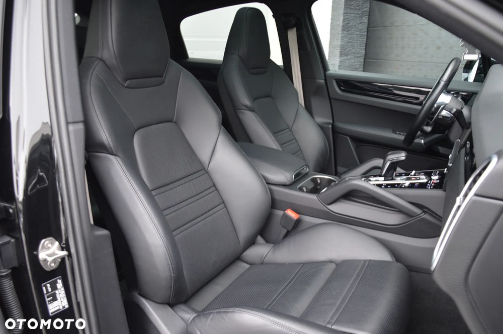 Porsche Cayenne E-Hybrid Tiptronic S Platinum Edition - 20