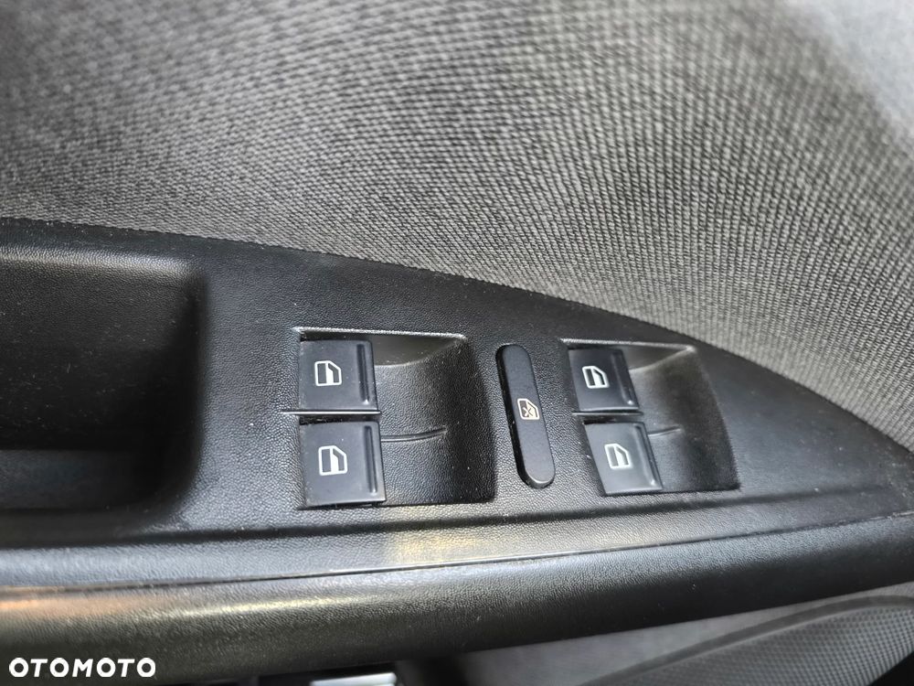 Seat Altea XL 1.6 Stylance - 2