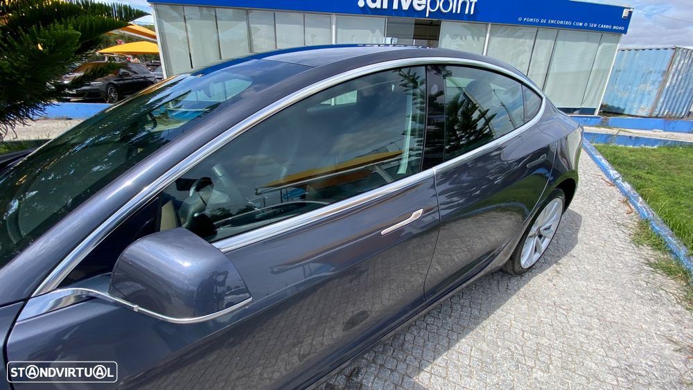 Tesla Model 3 Standard Range Plus RWD - 18