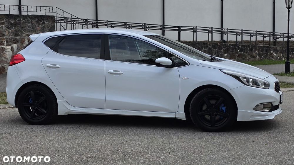Kia Ceed 1.6 GDI Edition 7 - 10