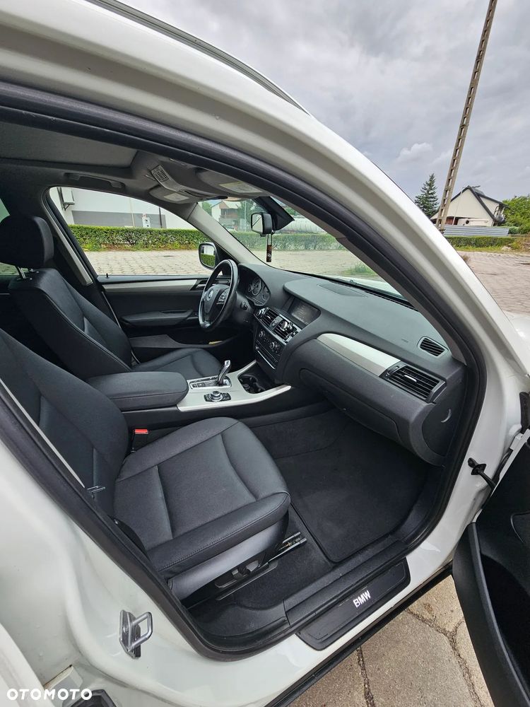 BMW X3 28i xDrive - 7
