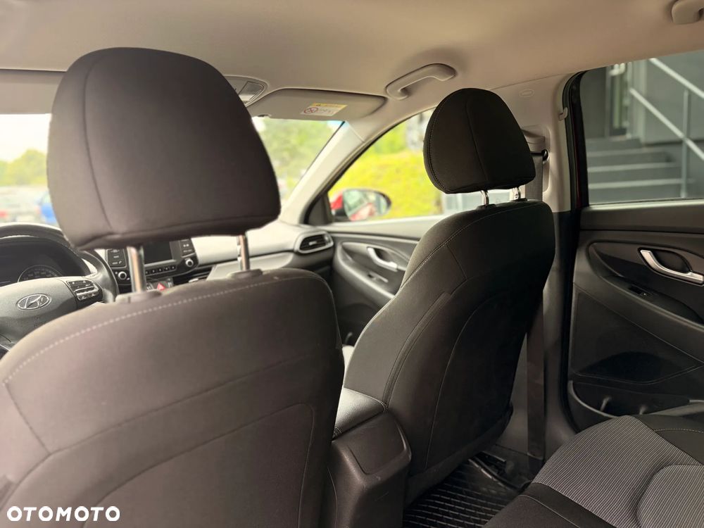 Hyundai i30 1.4 Comfort - 14