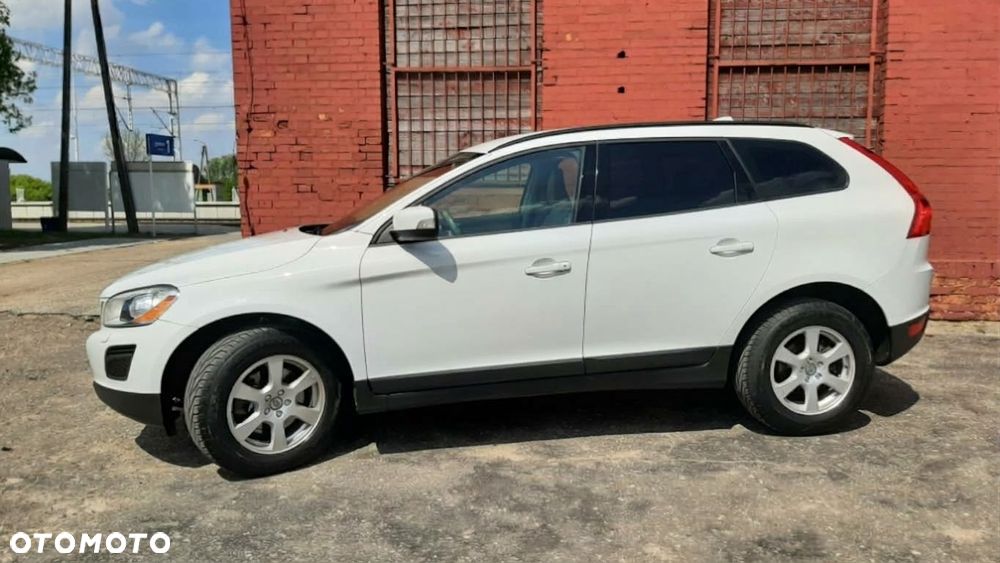 Volvo XC 60 - 8
