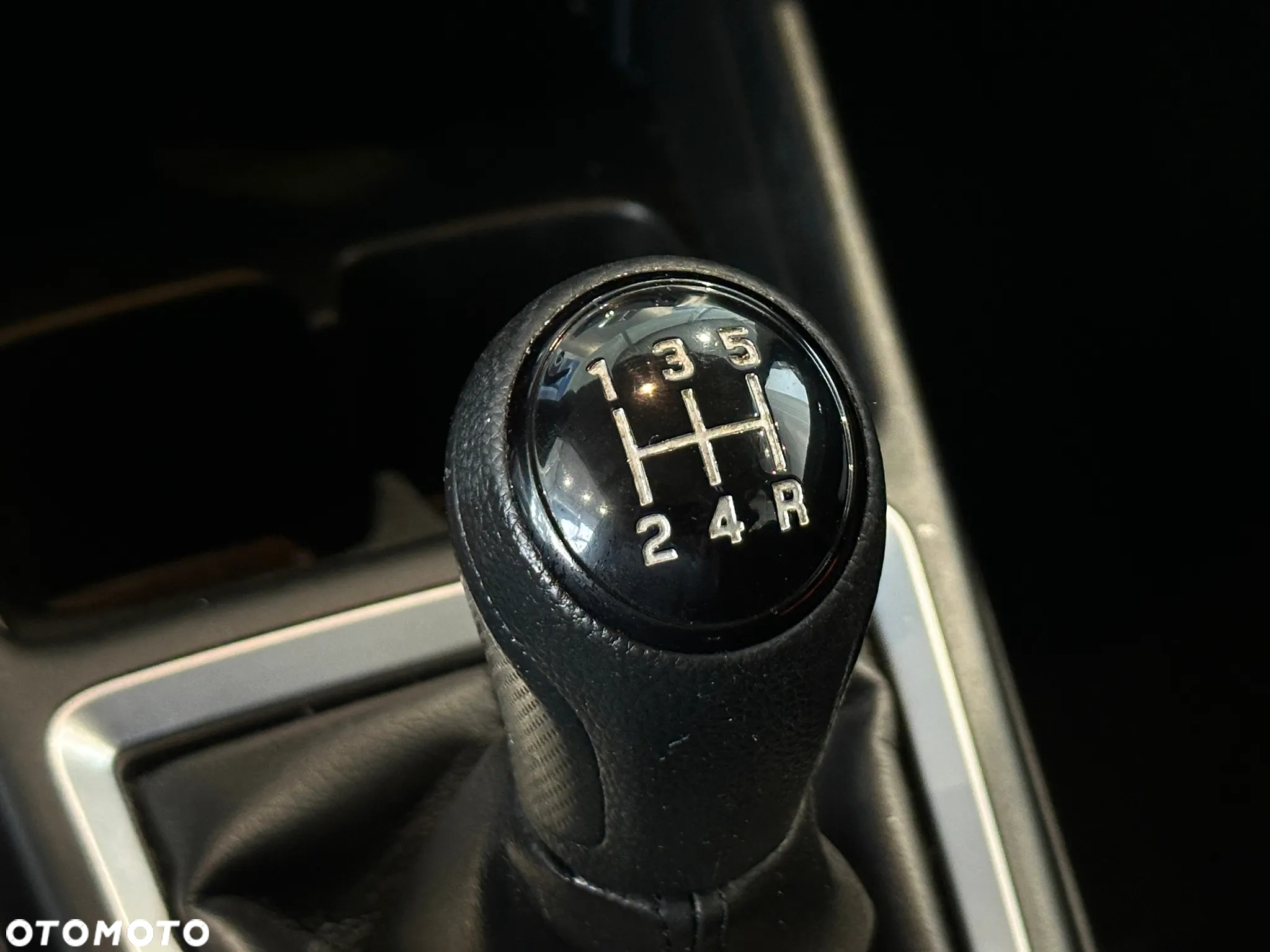 Suzuki Swift 1.2 Premium - 28