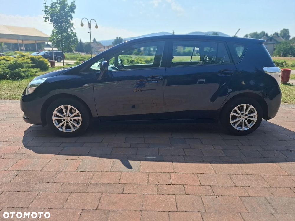 Toyota Verso 1.8 Edition - 3